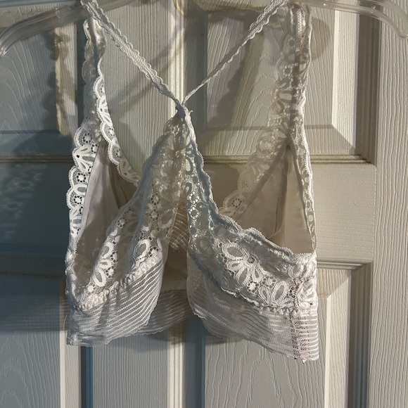 Victorias Secret XL lace white bralette - Picture 2 of 3